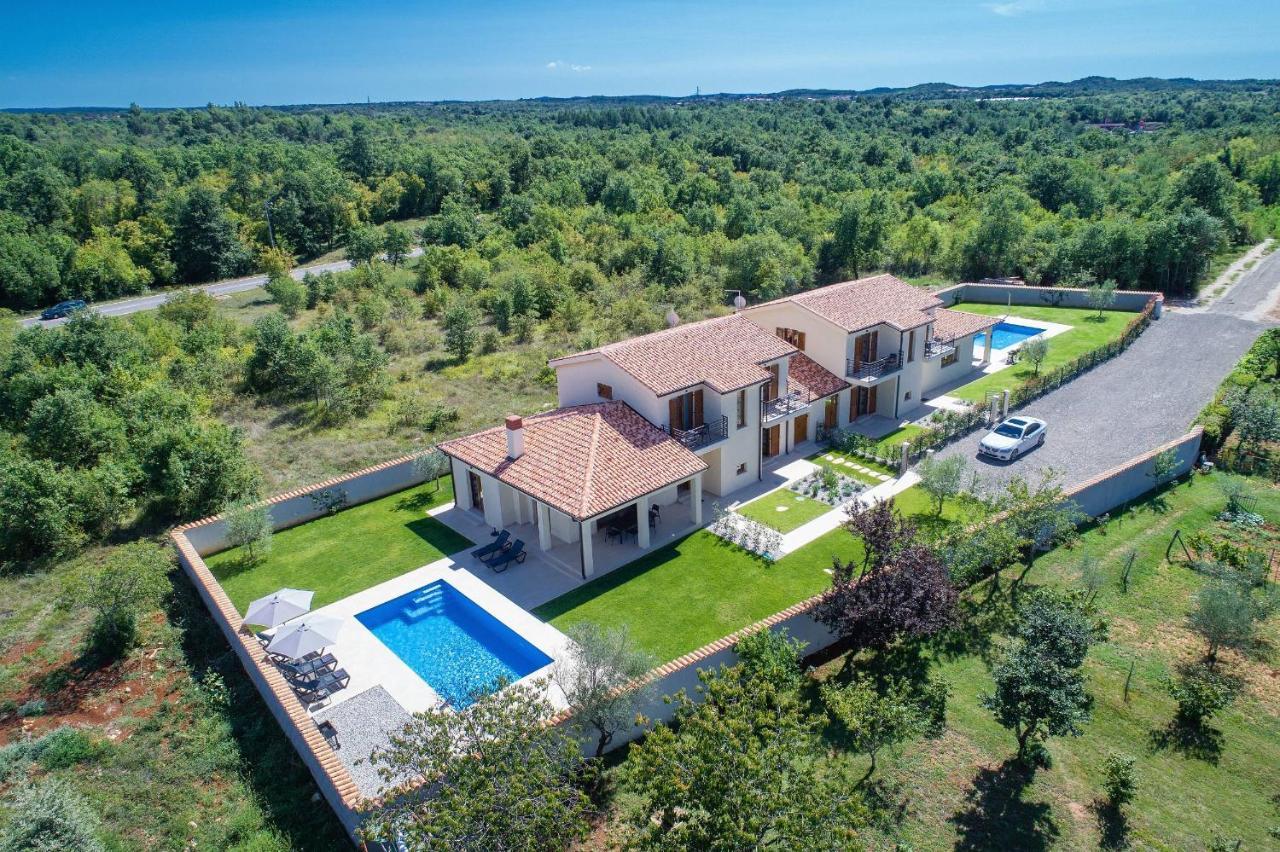 Holiday House Luca Porec Ngoại thất bức ảnh
